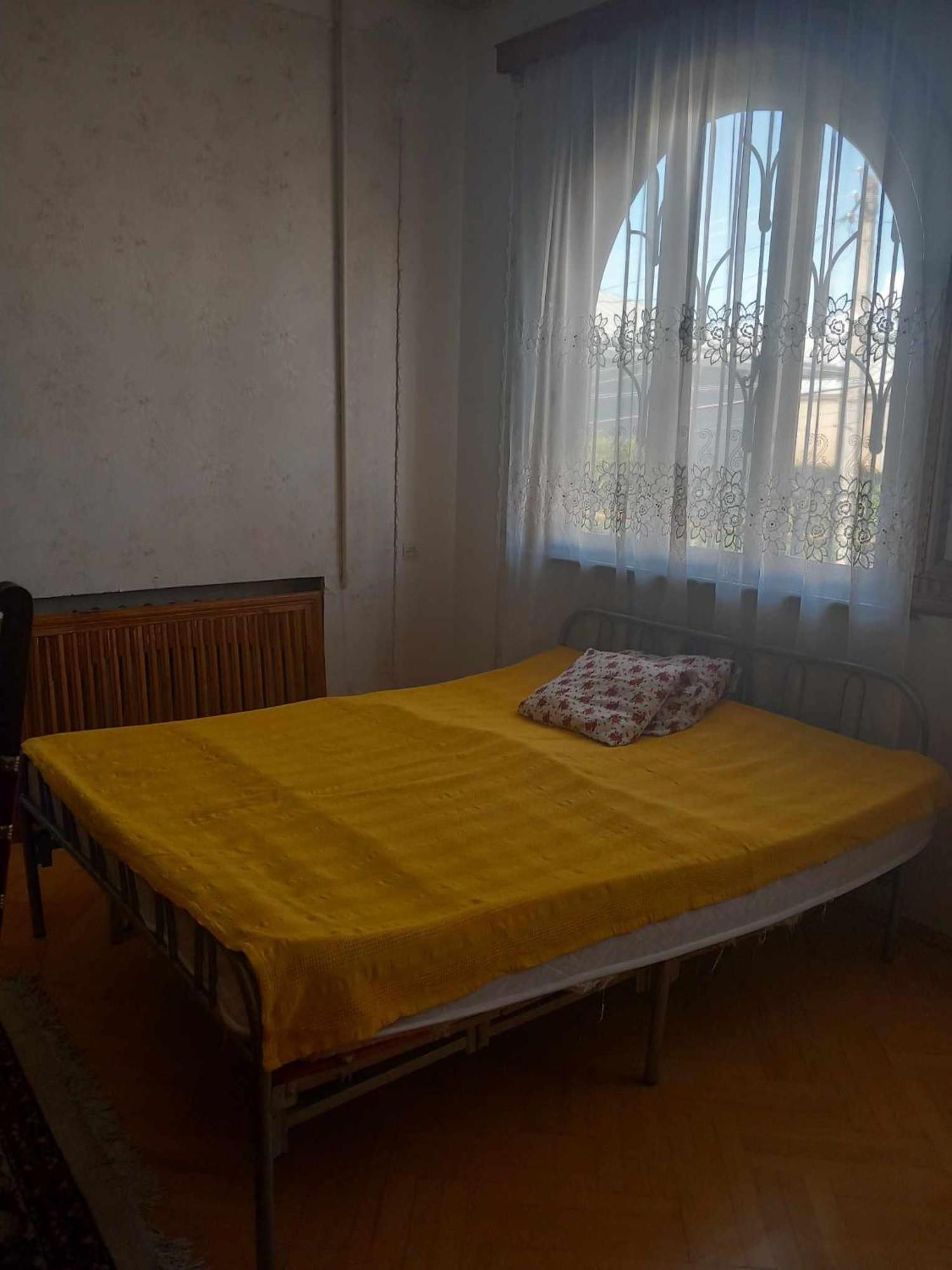 Guli Hotel Gori Buitenkant foto