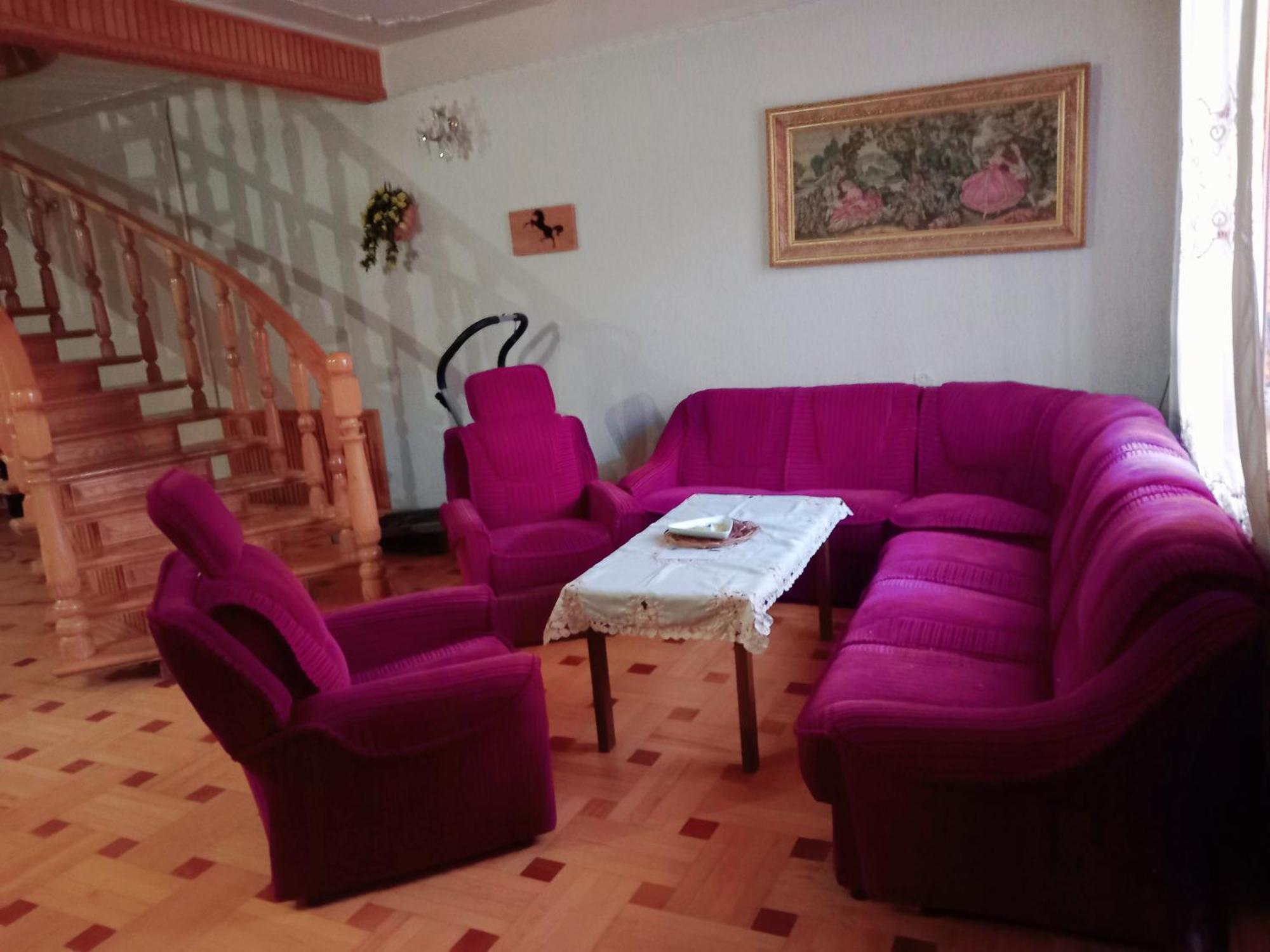 Guli Hotel Gori Buitenkant foto